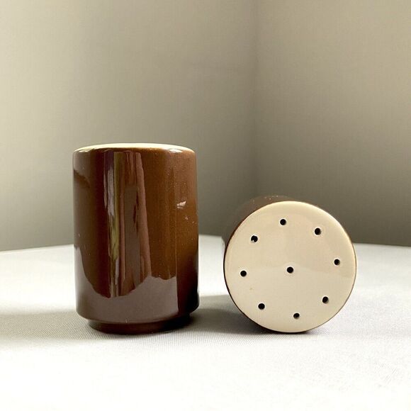 Brown Cream Off White Ivory Salt & Pepper Shakers MCM Vintage Retro Minimalist - Picture 2 of 6